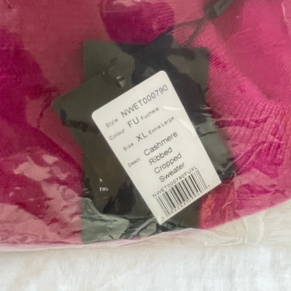 🌺 NAADAM Cashmere Cropped Sweater - Picture 7 of 9